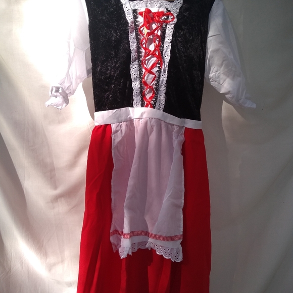Little Red Riding Hood Halloween costume 🎃 - Picture 1 of 6